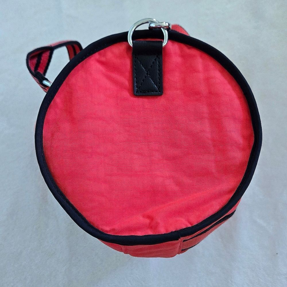 ✨️HP✨️ Kipling "Katina" Mini Barrel Bag👜 - NWT - Picture 5 of 16